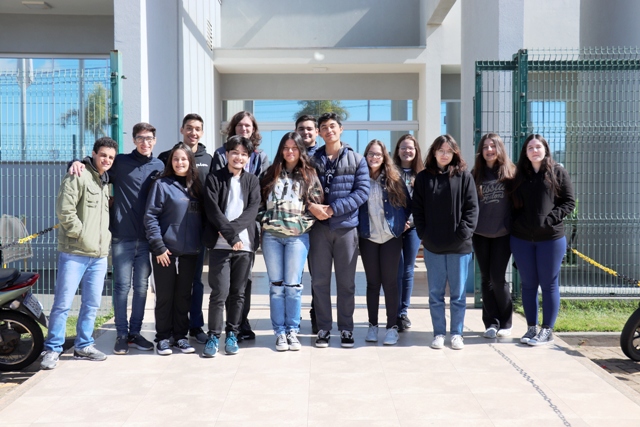 Câmara apresenta opções de carreira no Legislativo para estudantes do Colégio Galileu